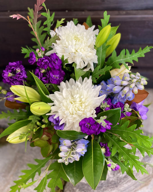 Flowersetc, Floral, Bouquet, Flowers, Gifts, Posy, Posey, Wellington, Lower Hutt, Upper Hutt, Petone, Eastbourne, Bright, Pastel, Florist, Florists, Creative, Flair, custom, bespoke, bunch, bunches, scent, plants, Indoor, wedding, sympathy, funeral, arrangement, floral, seasonal, excellent, elegant, prestige, buttonhole, corsage, gifts for mum, gifts for girlfriend, gifts for friends, peach, apricot, rustic, white