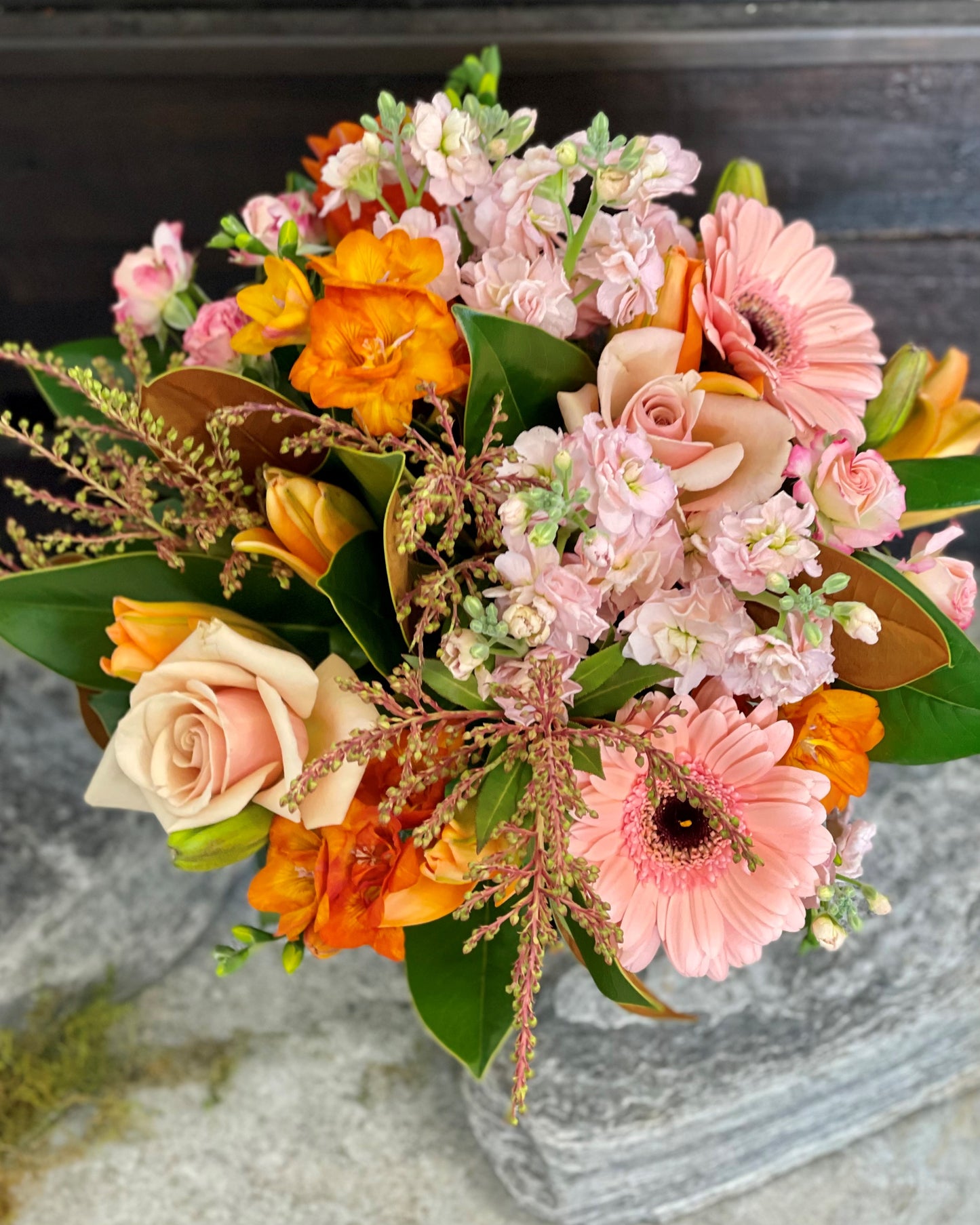 Flowersetc, Floral, Bouquet, Flowers, Gifts, Posy, Posey, Wellington, Lower Hutt, Upper Hutt, Petone, Eastbourne, Bright, Pastel, Florist, Florists, Creative, Flair, custom, bespoke, bunch, bunches, scent, plants, Indoor, wedding, sympathy, funeral, arrangement, floral, seasonal, excellent, elegant, prestige, buttonhole, corsage, gifts for mum, gifts for girlfriend, gifts for friends, peach, apricot