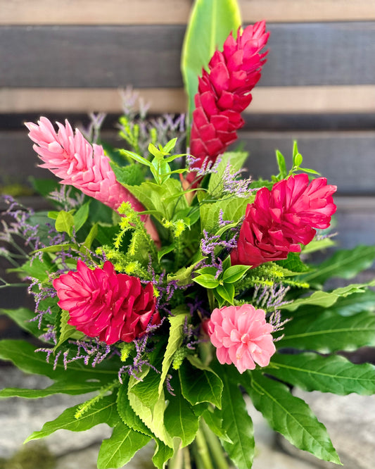 Flowersetc, Floral, Bouquet, Flowers, Gifts, Posy, Posey, Wellington, Lower Hutt, Upper Hutt, Petone, Eastbourne, Bright, Pastel, Florist, Florists, Creative, Flair, custom, bespoke, bunch, bunches, scent, plants, Indoor, wedding, sympathy, funeral, arrangement, floral, seasonal, excellent, elegant, prestige, buttonhole, corsage, gifts for mum, gifts for girlfriend, gifts for friends