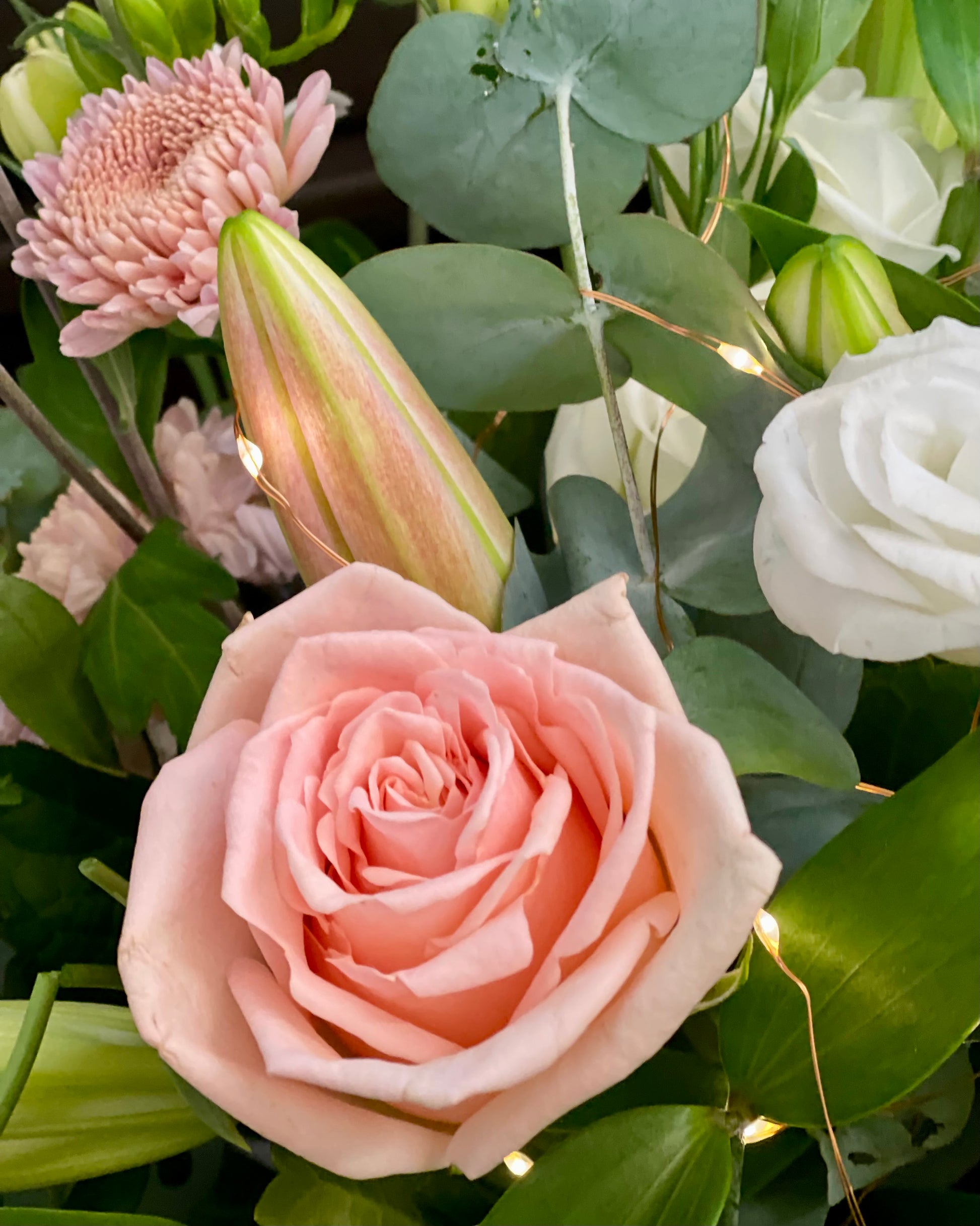 Positively Glowing! Flowers et cetera