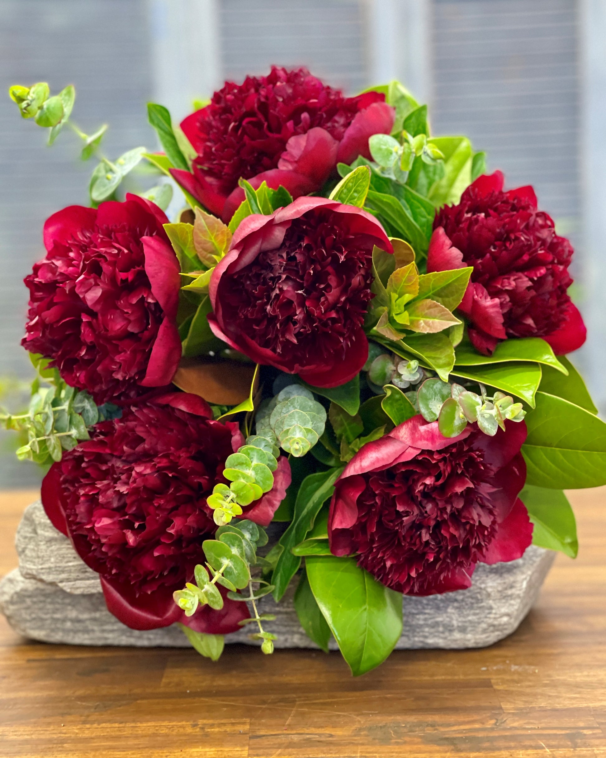 Flowersetc, Floral, Bouquet, Flowers, Gifts, Posy, Posey, Wellington, Lower Hutt, Upper Hutt, Petone, Eastbourne, Bright, Pastel, Florist, Florists, Creative, Flair, custom, bespoke, bunch, bunches, scent, plants, Indoor, wedding, sympathy, funeral, arrangement, floral, seasonal, excellent, elegant, prestige, buttonhole, corsage, gifts for mum, gifts for girlfriend, gifts for friends, peony, peonies, paeony