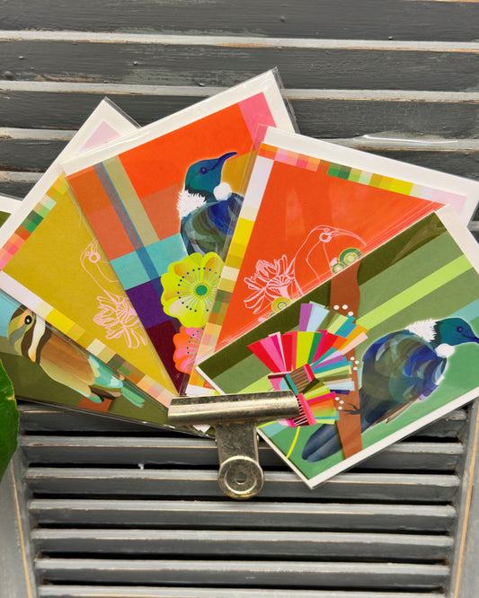 Flowersetc, Floral, Bouquet, Flowers, Gifts, Posy, Posey, Wellington, Lower Hutt, Upper Hutt, Petone, Eastbourne, Bright, Pastel, Florist, Florists, Creative, Flair, custom, bespoke, bunch, bunches, scent, plants, Indoor, wedding, sympathy, funeral, arrangement, floral, seasonal, excellent, elegant, prestige, buttonhole, corsage, gifts for mum, gifts for girlfriend, gifts for friends, pink, cards, art, local, artist, vibrant, eclectic