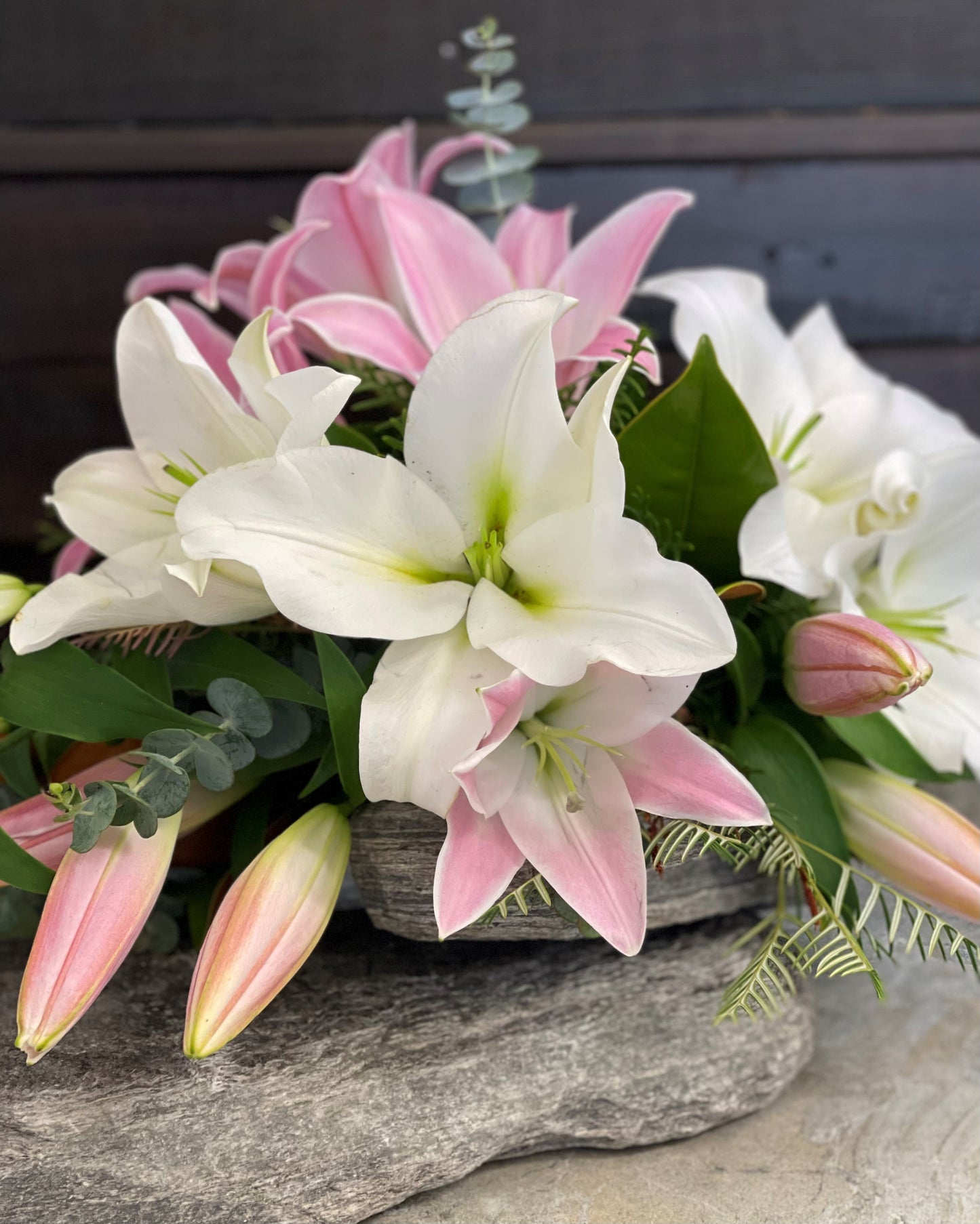 Flowersetc, Floral, Bouquet, Flowers, Gifts, Posy, Posey, Wellington, Lower Hutt, Upper Hutt, Petone, Eastbourne, Bright, Pastel, Florist, Florists, Creative, Flair, custom, bespoke, bunch, bunches, scent, plants, Indoor, wedding, sympathy, funeral, arrangement, floral, seasonal, excellent, elegant, prestige, buttonhole, corsage, gifts for mum, gifts for girlfriend, gifts for friends, seasonal, lily, lilies, lillies